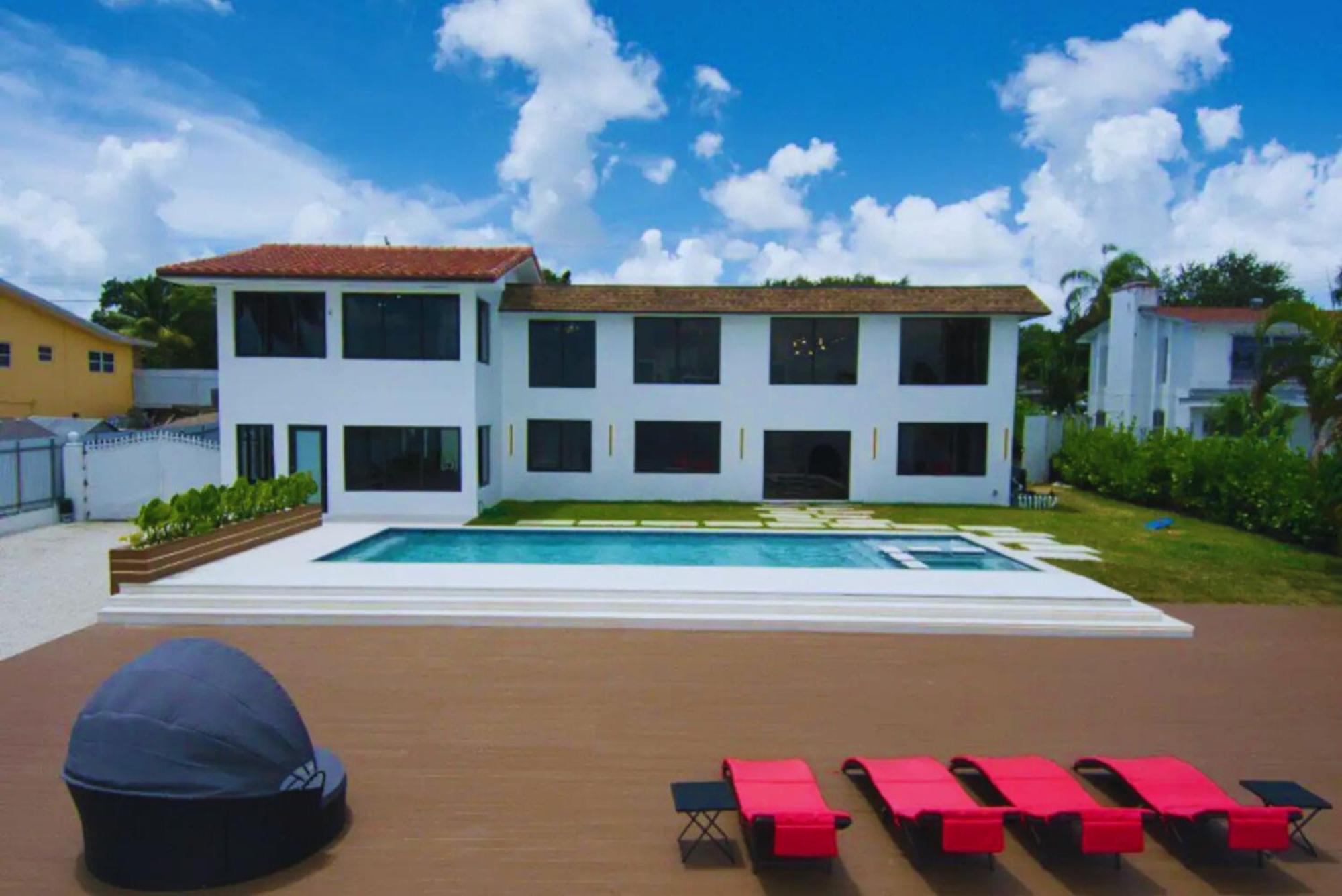 Luxe Waterfront Mansion W Private Nightclub, Cinema, Game Room, Gym & Pool Miami Exterior foto