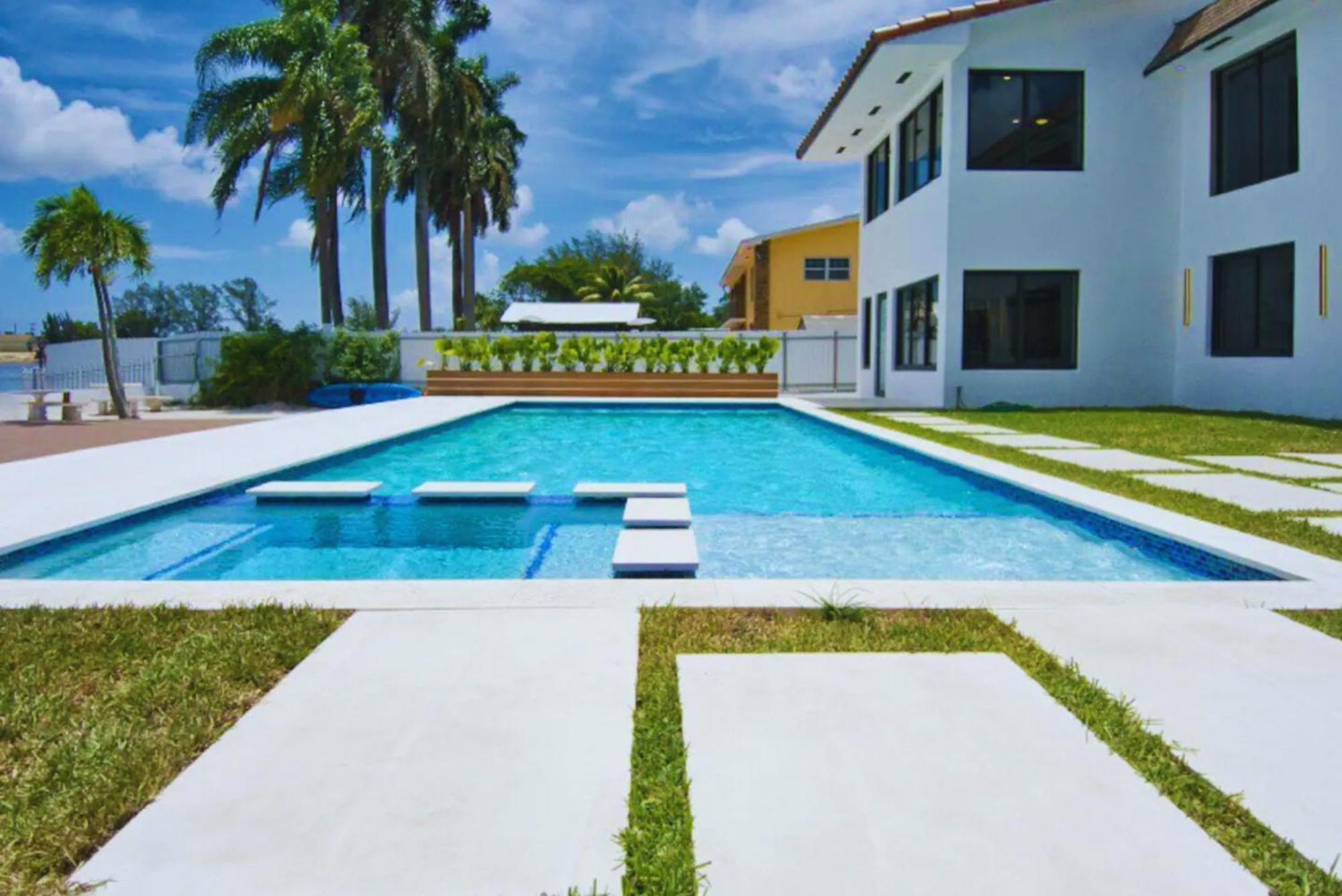 Luxe Waterfront Mansion W Private Nightclub, Cinema, Game Room, Gym & Pool Miami Exterior foto