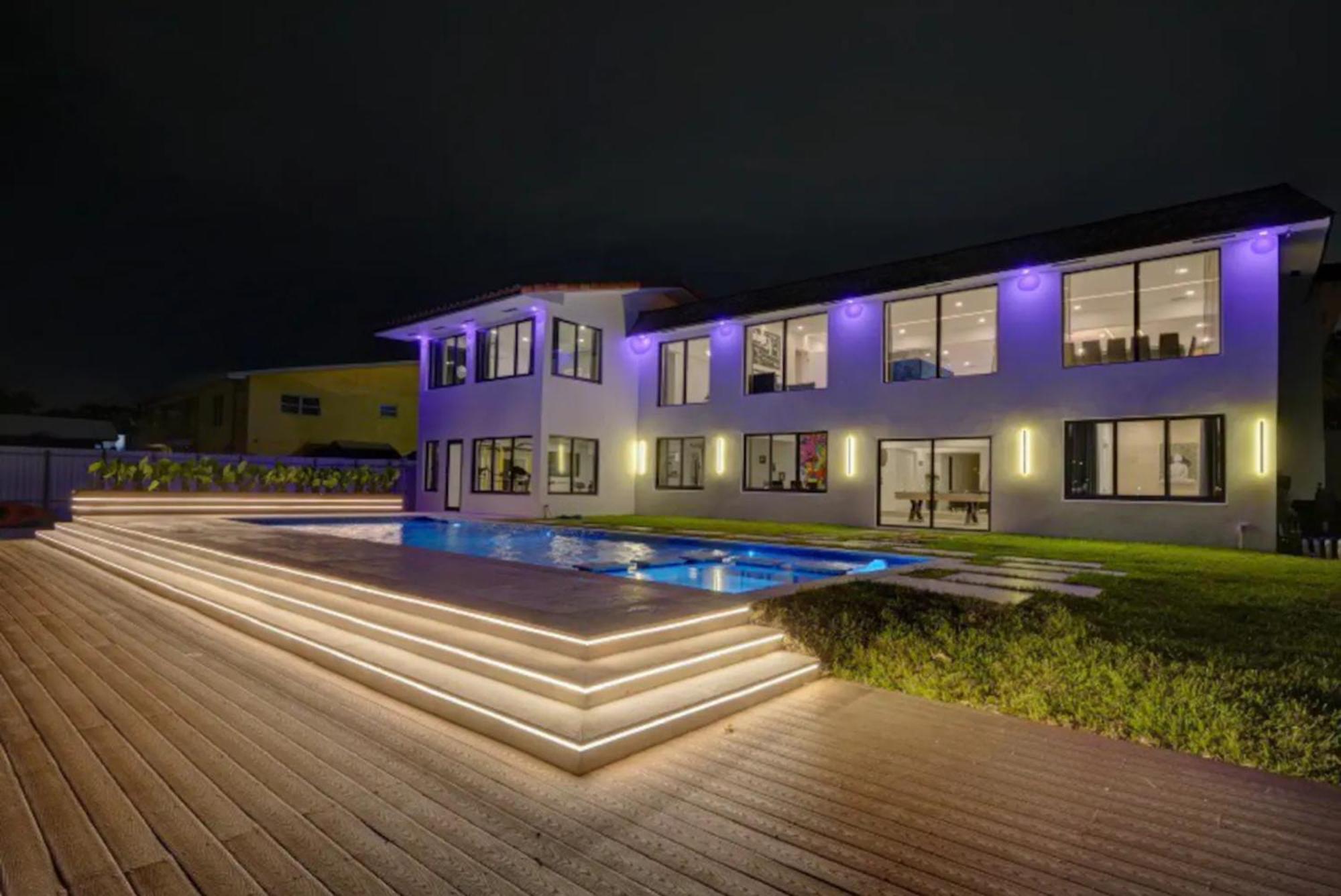 Luxe Waterfront Mansion W Private Nightclub, Cinema, Game Room, Gym & Pool Miami Exterior foto